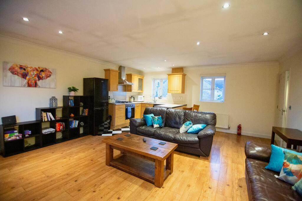Appartamento Marley'S Coach House - Frome Esterno foto